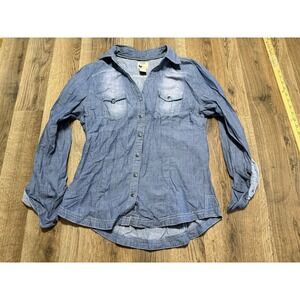 Prototype Shirts Women's Size Large Blue Long Sleeve Button Up Shirt Pockets